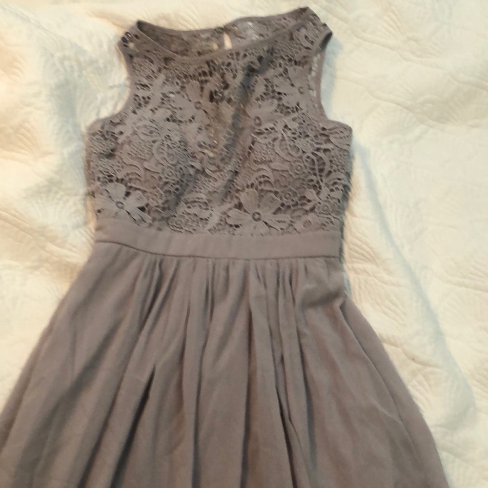 Size small Lulus grey maxi dress